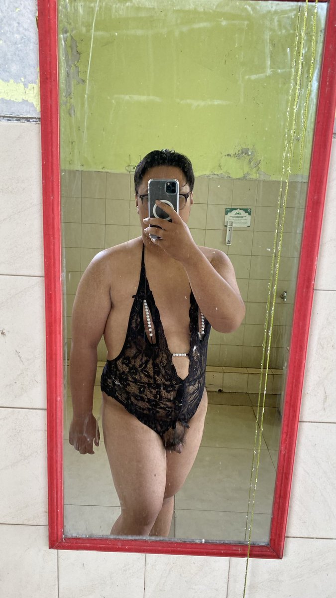 raisalonte's tweet photo. Exhib lagi di public toilet hehe ad yg mo make aku gak yah🤤 #publictoilet #cumpdump #sissy #sissywhore #cderbjb #sissybjb https://t.co/1jT7GYJ8v9