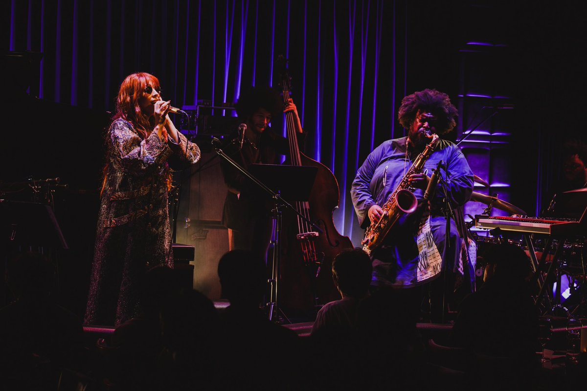 ✷ Ami Taf Ra

今夜放送される洋楽天国にて、アミ・タフ・ラとカマシ・ワシントンが登場！

tvk-yokohama.com/tengoku/plus.h…