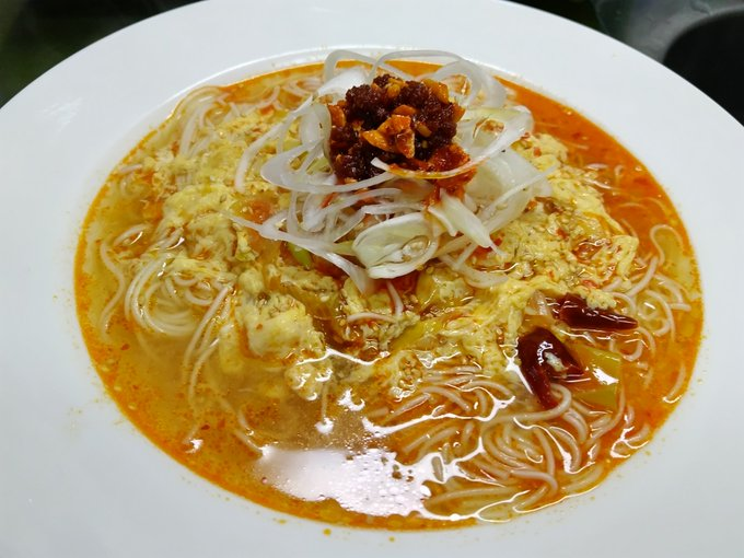 いえごはん tweet media