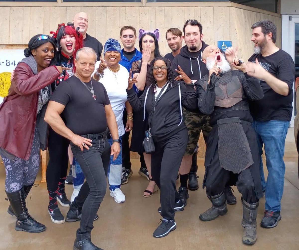 LostRoadtoHope's tweet photo. It felt great to be back behind the camera. We filmed 2 back-to-back commercials with a phenomenal crew. I’m always reminded how lucky I am to be surrounded by talented & professional people who give 110%
#nerdfest #cosplay #beyourownheroproductions #fypシ゚viralシ https://t.co/h6U8tjWgmH