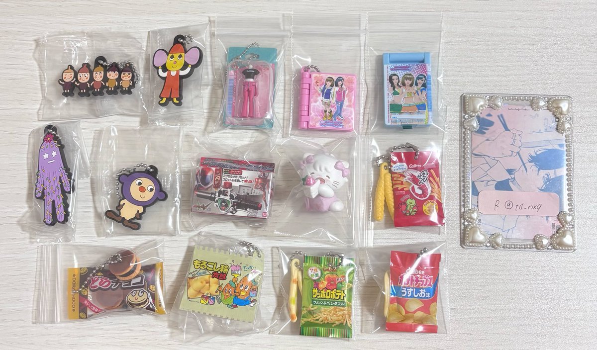 td_nxq's tweet photo. @x_  ꒰ 交換 ꒱ めじるしアクセサリー キーホルダー ガチャガチャ サンリオ はぴだんぶい プリキュア たまごっち でこぼこフレンズ etc.

譲⌇画像①〜③

求⌇画像④ (🎀＞無印)

▫️郵送のみ／プロカご一読ください
▫️比率違い要相談
検索からもお声掛けお願い致します✧ https://t.co/JC9ydozR26