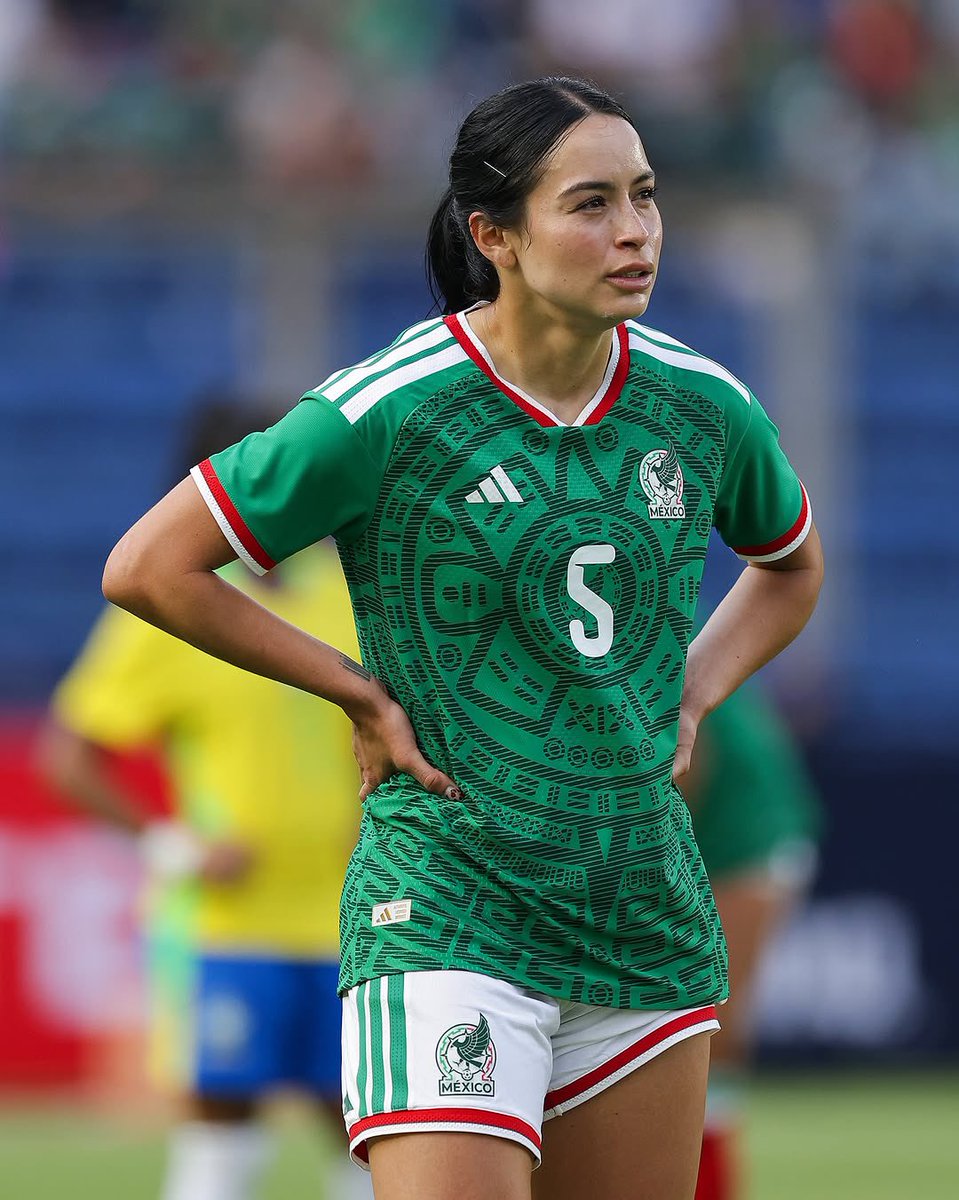 Scarlett Camberos con México🇲🇽❤️