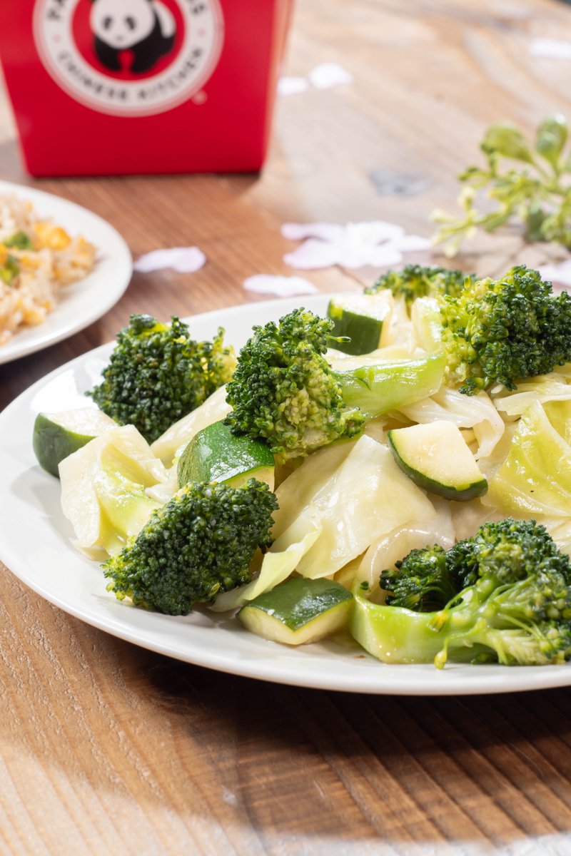 Panda Express Japan tweet media