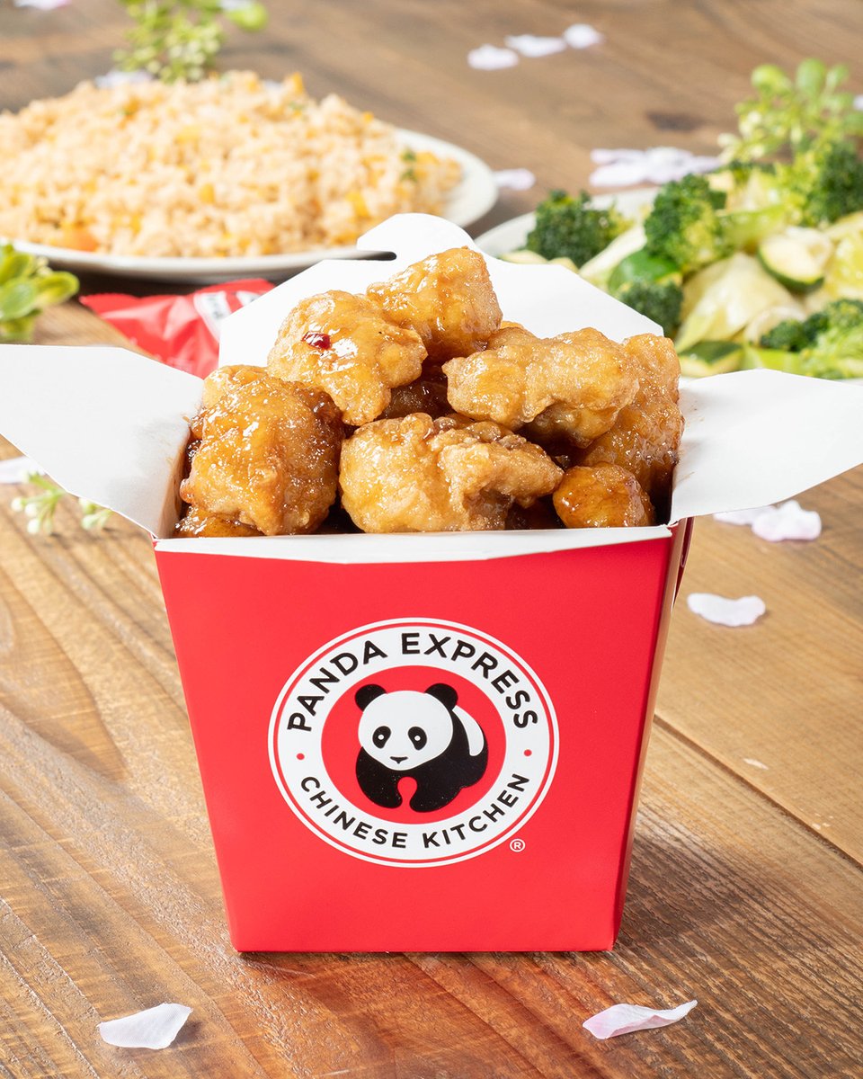 Panda Express Japan tweet media