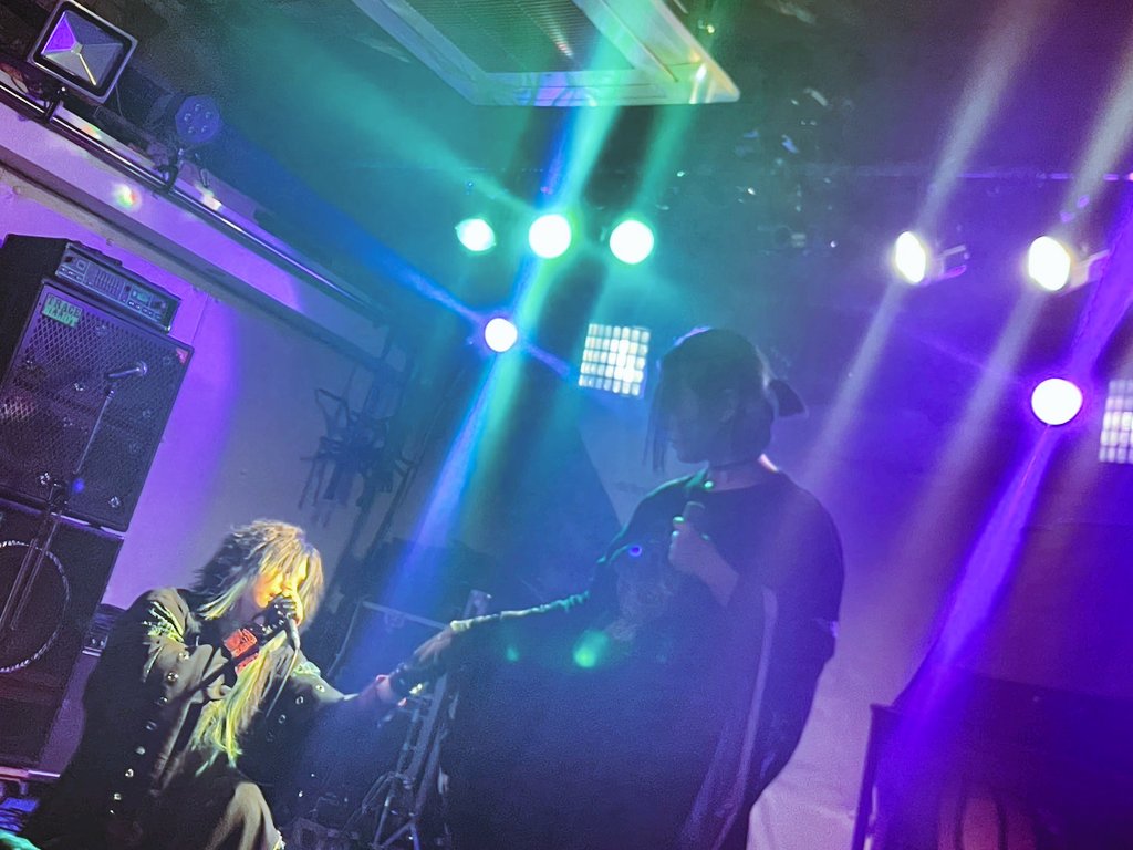 水無月 葵@3/8clever sound 1993 tweet media