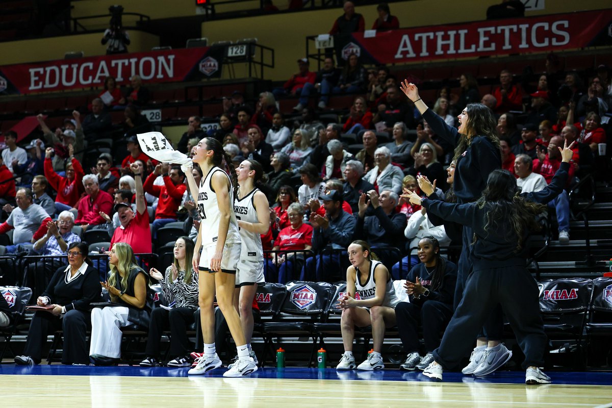 UCM Mules & Jennies tweet media