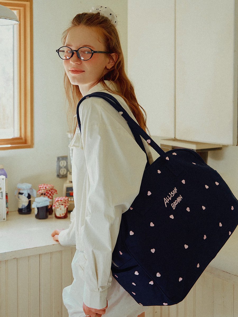 ALLISON BROWN Holiday Canvas Bag 💙🩰 大好評だったハート柄タイプに