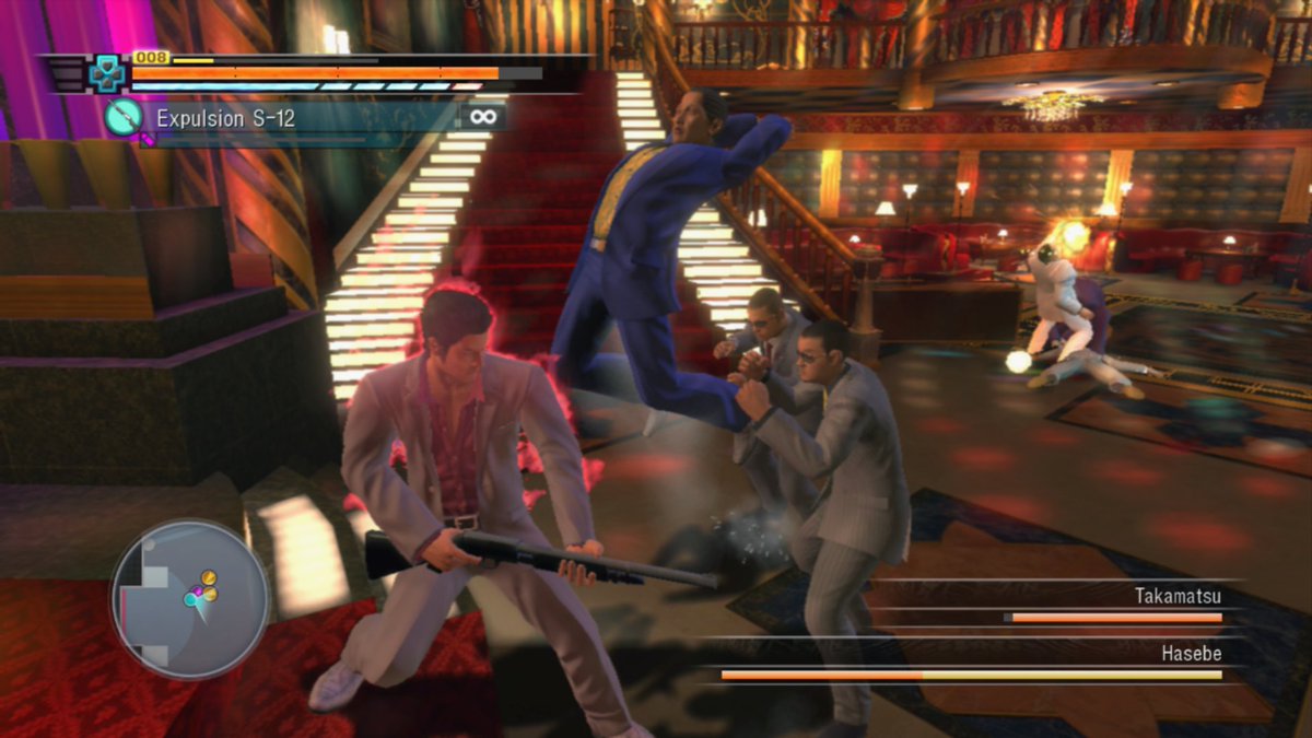 kiryussideburns's tweet photo. you ain't from kamurocho if you've never seen this before💯 https://t.co/xJU09RPYla