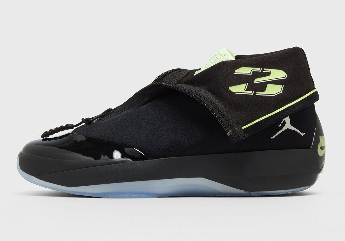 insanesneaker's tweet photo. RETAILER LOOK: Air Jordan 4028 ‘Black/Volt’ 🔋

• Summer 2026
• $205

(This pair blends elements from the Air Jordan 40 and the Air Jordan 28) https://t.co/L6RVdnbzXG