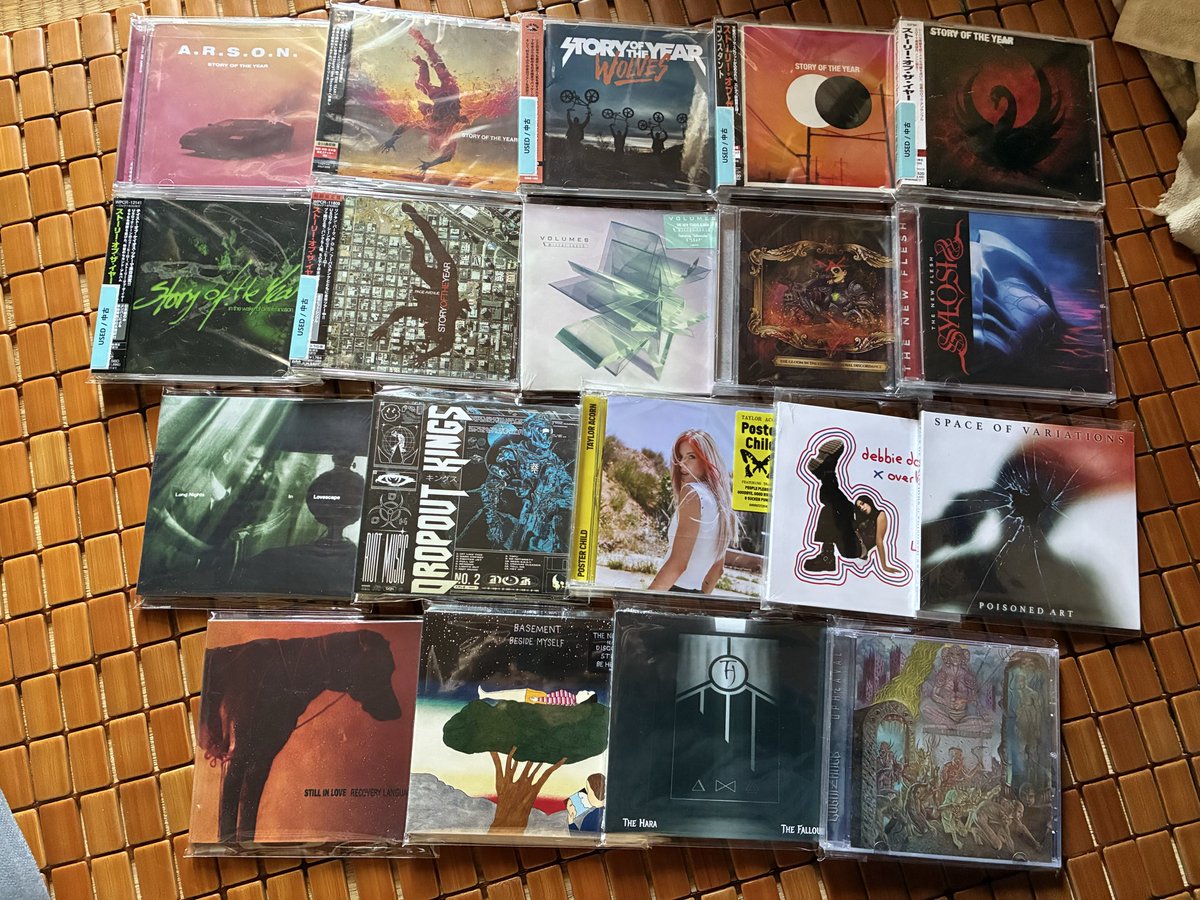 kubowktk's tweet photo. CD買いました

#StoryOfTheYear
#Volumes
#TheGloomInTheCorner
#Sylosis
#Mirrorcell
#DropoutKings
#TaylorAcorn
#LØLØ
#SpaceOfVariations
#StillInLove
#Basement
#TheHara
#Cognizance

SOTYは中古も併用して無事コンプ https://t.co/L7k1iT7GoN