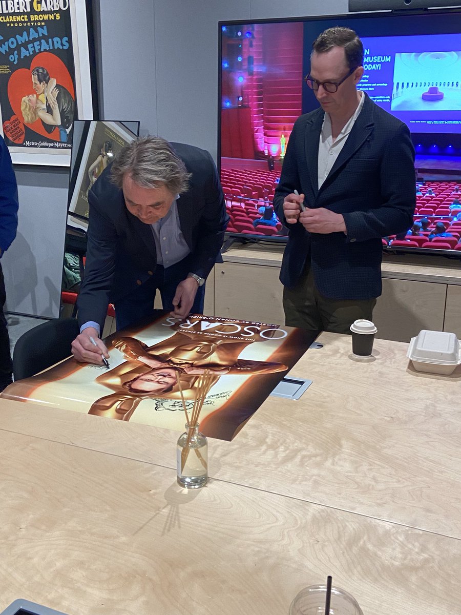 Nadine Viau tweet media