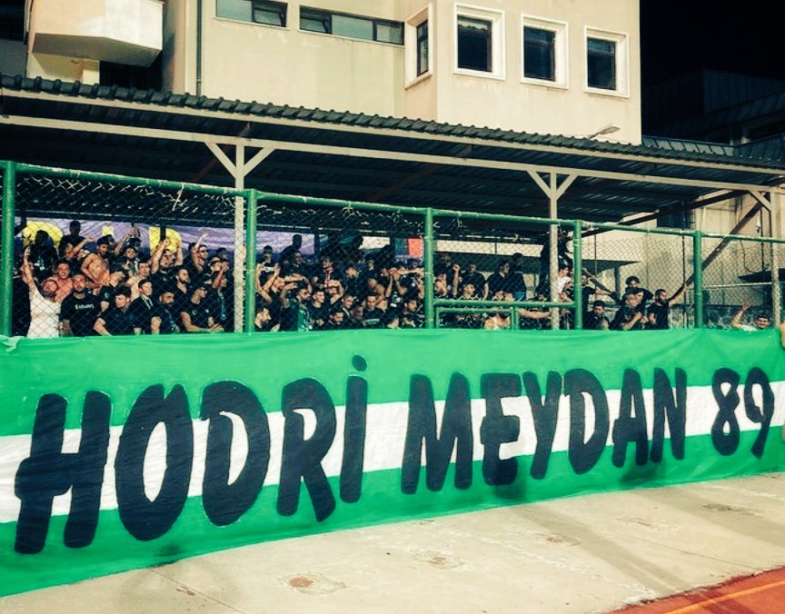 CEZALARIN EN BÜYÜĞÜ KONTENJANSIZ KOCAELİSPOR TRİBÜNÜ! 

🦈 Hodri Meydan Eyüp'te (2023)