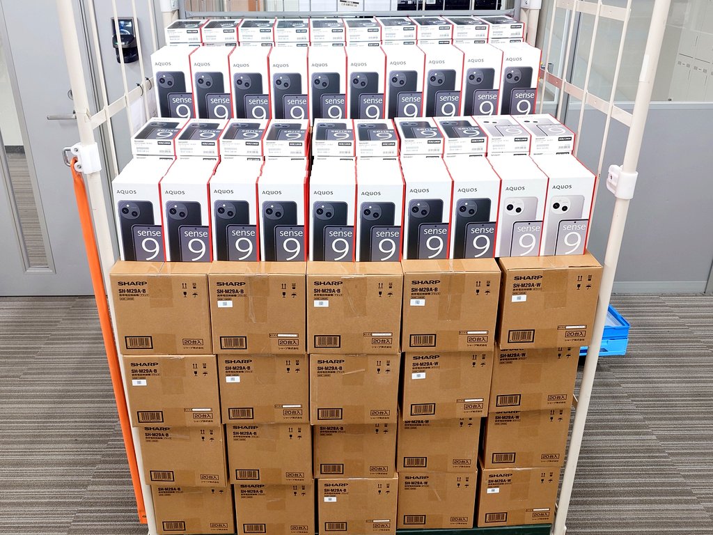 【超大量1000台入荷!!】
AQUOS sense9 SH-M29
RAM6GB/ROM128GBモデル
未使用品 税込47,800円
▼商品ページ▼
iosys.co.jp/items?q=SH-M29…
超人気“センスシリーズ”の2024年モデルを超大量入荷!!
どれくらい人気かというと、シリーズの弊社累計販売数は…約12万台です!!
#イオシス