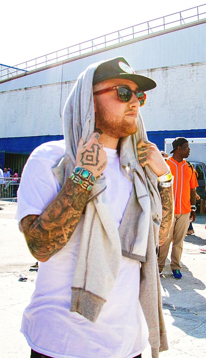 daily pic of mac tweet media