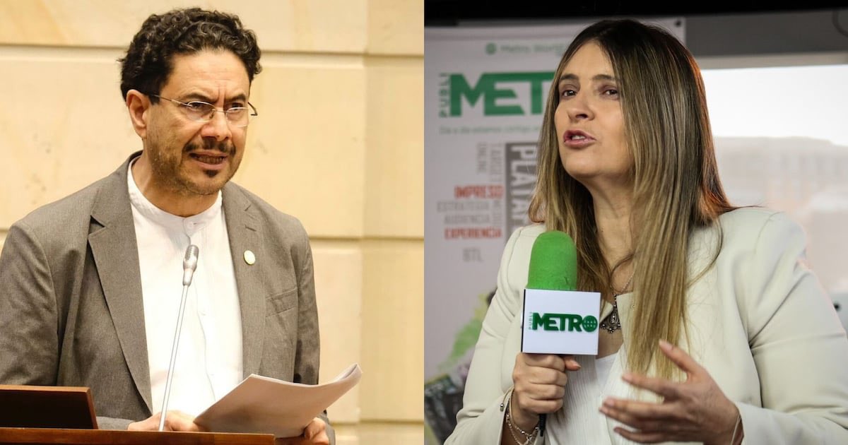 Si mañana fuera la segunda vuelta...
¿por quién votaría ?

🔄 Ivan #Cepeda 
❤️ Paloma #Valencia 
#EleccionesColombia2026