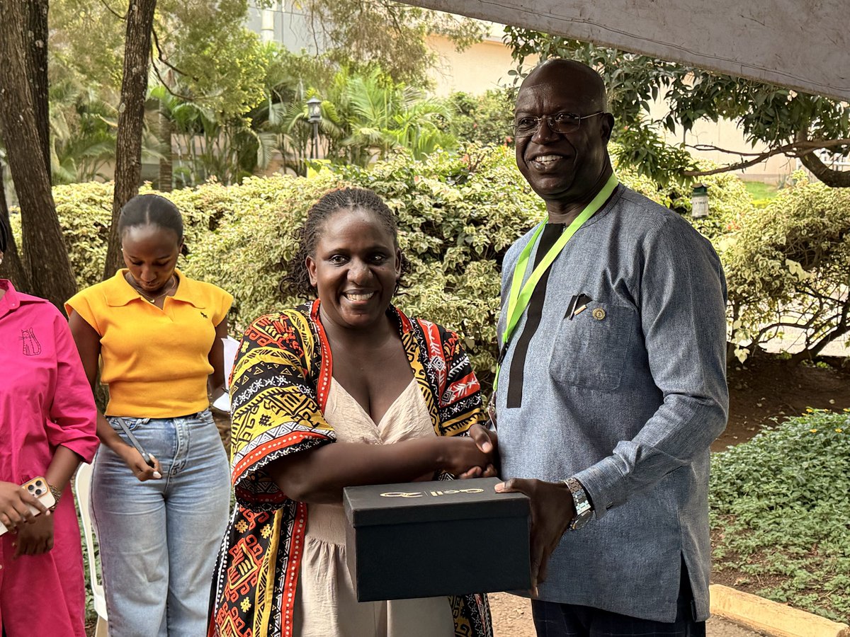 Rotary Club of KampalaCare tweet media