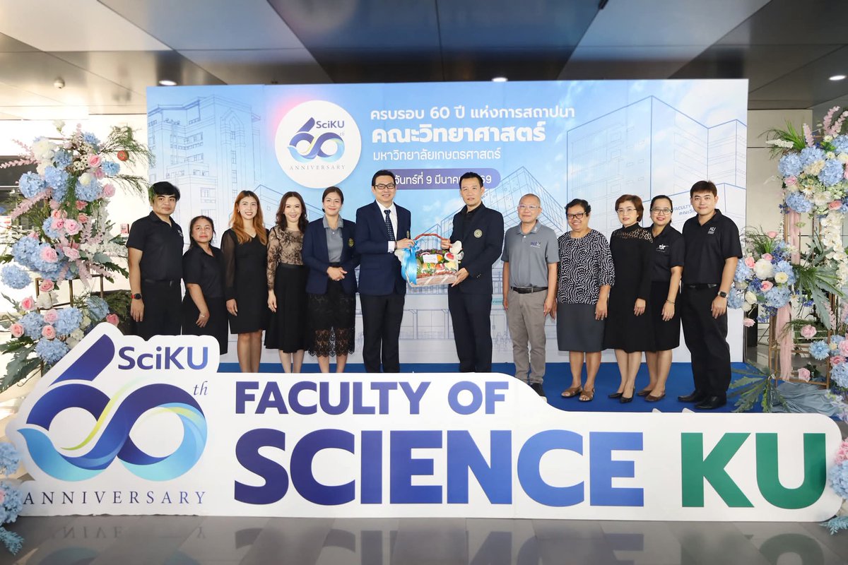 Grad_KU's tweet photo. บัณฑิตวิทยาลัย ร่วมแสดงความยินดี เนื่องในโอกาสวันคล้ายวันสถาปนาคณะวิทยาศาสตร์ ครบรอบ 60 ปี เมื่อวันจันทร์ที่ 9 มีนาคม พ.ศ. 2569 ณ โถงชั้น 1 อาคารศูนย์วิจัยวิทยาศาสตร์จุฬาภรณ์ 60 พรรษา คณะวิทยาศาสตร์
#GradKU #kasetsart https://t.co/qBFq311yEs