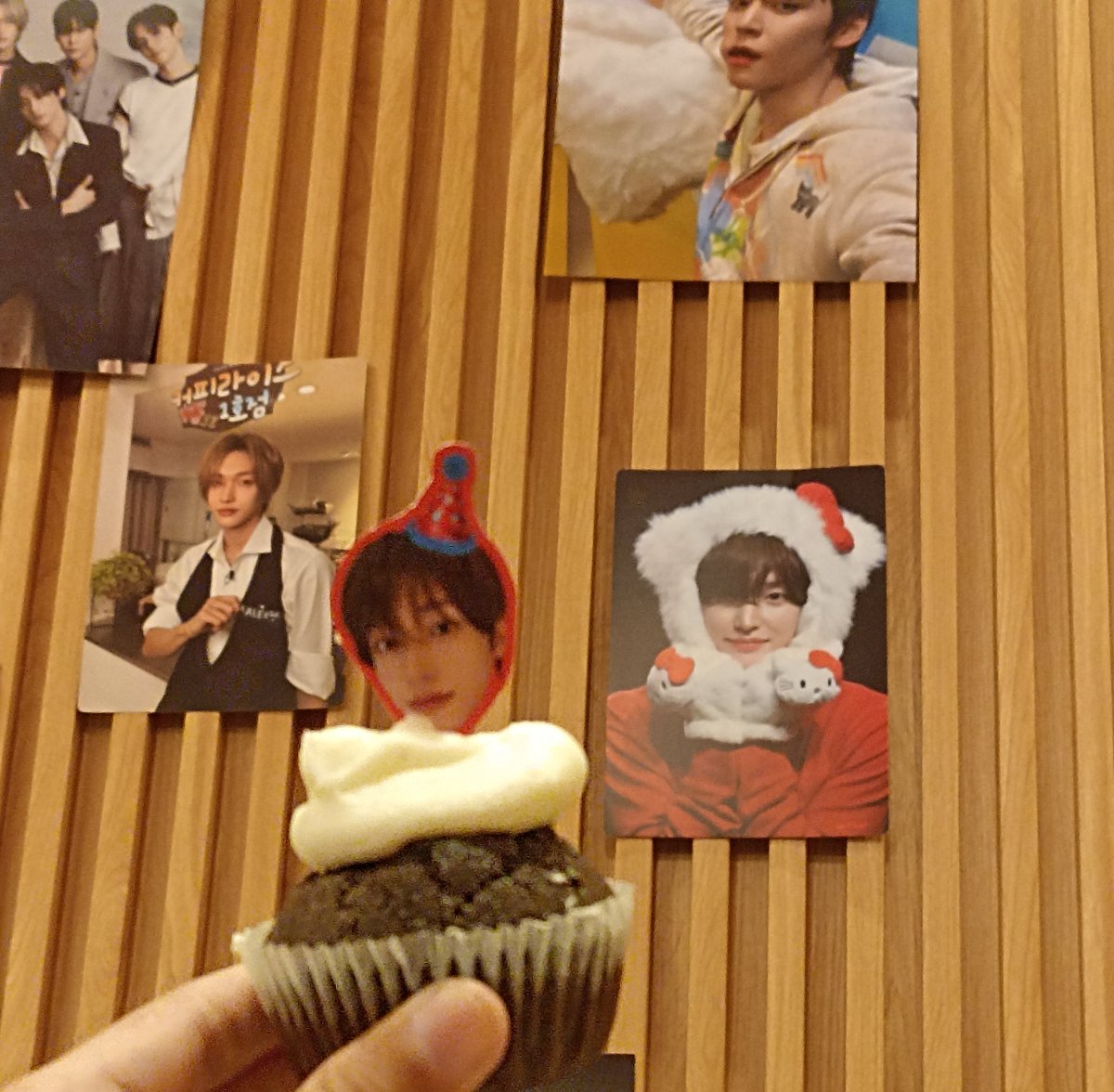 telurcplok's tweet photo. SERUUUU, MAKASIH KAKAK KAKAK UNTUK EVENT NYAA! 😍🧡🧡
@andolbin_band https://t.co/NrEYDwjecN