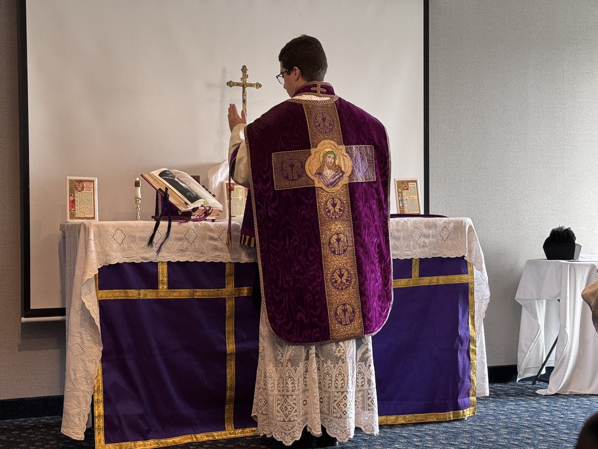 Roman Catholic Media tweet media