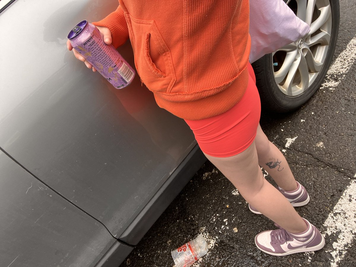 Slut4Gh0stface7's tweet photo. Your face should be here #butt #ass #shorts #gymshorts #garage #garageset #garageclothes #sellingcontent #gymgirl #candidshot #candid #nsfwtwt #nsfw #gymwear #gym #gymshorts #gymset https://t.co/7FHi2hM6Gt