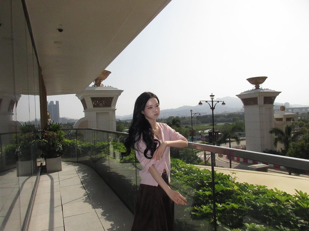 winter pics tweet media