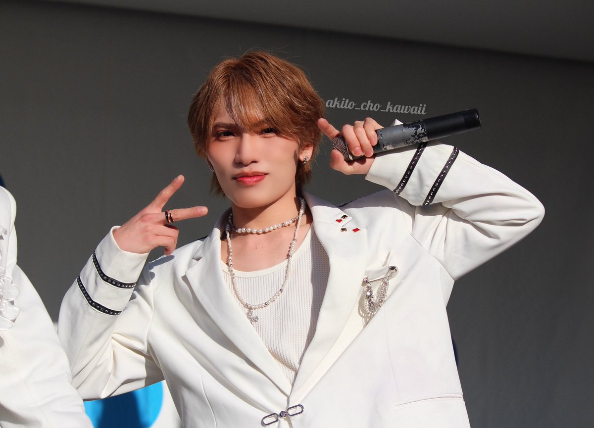 is2_murumuru's tweet image. 260308 ららぽーと　湘南平塚

左手のそれはなんのポーズ！？ww
かわいいからなんでもいいか🙂‍↕️
見てくれてありがと₍ᐢ&amp;gt;ꇴ&amp;lt;ᐢ₎

#SevenDeuce #KaJI #梶拓真 #セブンデュース #セブデュ　#リレイズ
#SevenDeuce_ReRAISE
@seven_deuce_OA @takumaongaku