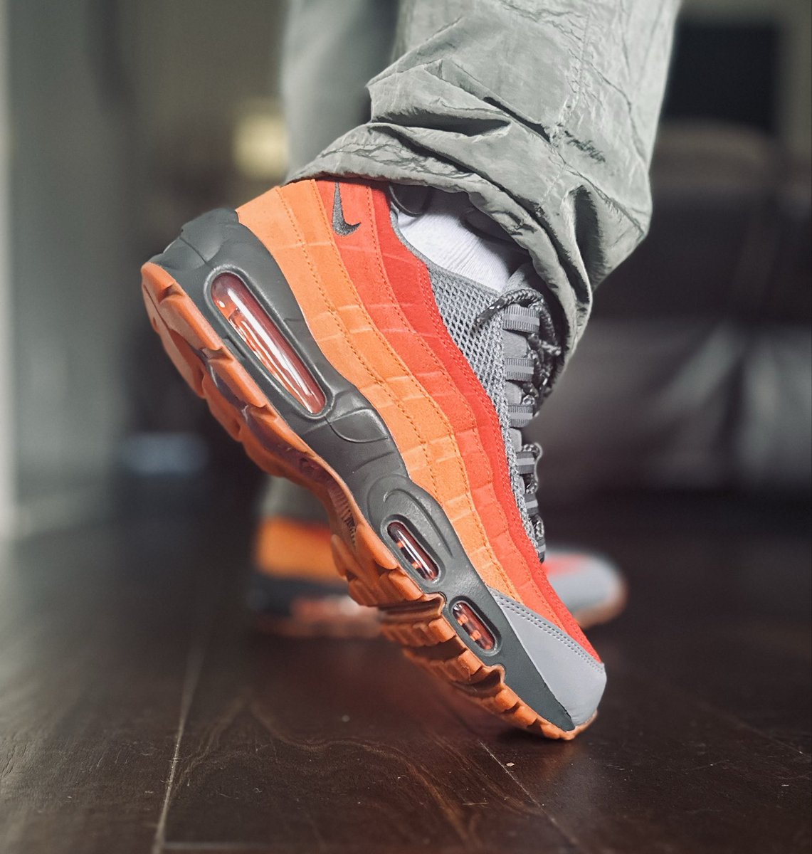 gameofbullyz's tweet image. AIR MAX 95 PREMIUM "ATL"
#marchMAXness #sneakercommunity #sneakerhead #nike #atl