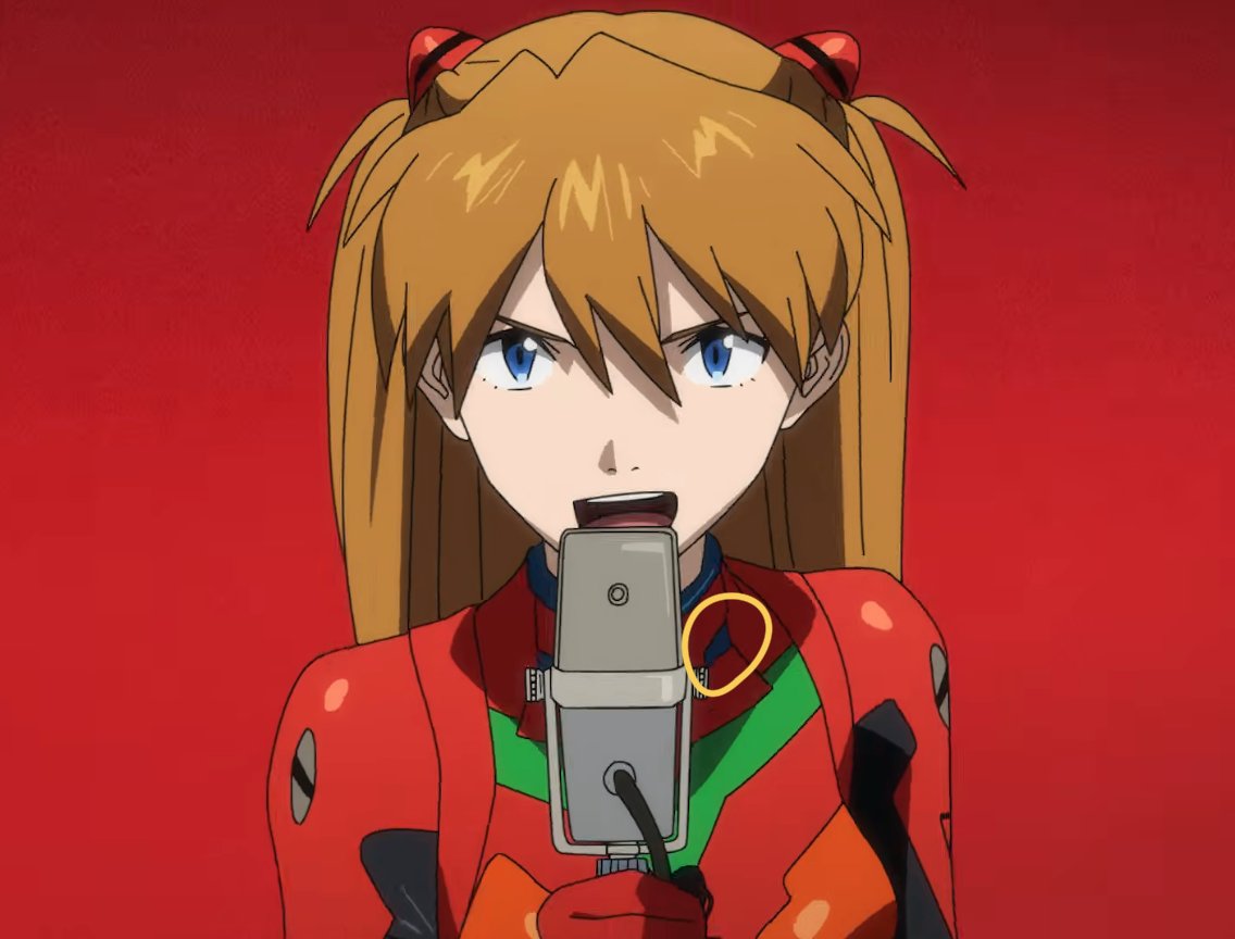 エヴァ短編のラスト、惣流・アスカ・ラングレーが高らかに自分を宣言する最高のキメシーンなんだけど…
なぜかTV版だったプラグスーツが、アップになったら新劇場版になってる(首の部分が違う)
コレがミスだとしたら、やはり惣流さんは最後まで不幸… 