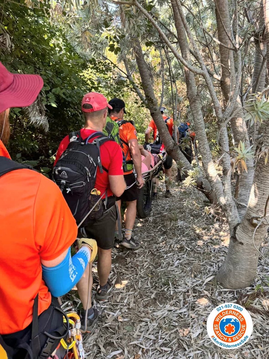 TheCapeArgus's tweet image. ⛰️ Rescue teams sprang into action to assist an injured hiker on the Vlakkenberg Trail, highlighting the challenges and risks faced during mountain rescues in Cape Town.

Read More: capeargus.co.za/news/2026-03-0…

#CapeTown #MountainRescue #HikingSafety #CapeArgus