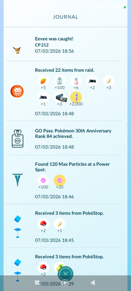 MikTy_PriZe's tweet photo. @NianticHelp no boss encounter screen, the raid time was still ongoing but Remy the bot said I'd recieved battle rewald already so she did not compensate anything, https://t.co/GVk2WosYoF