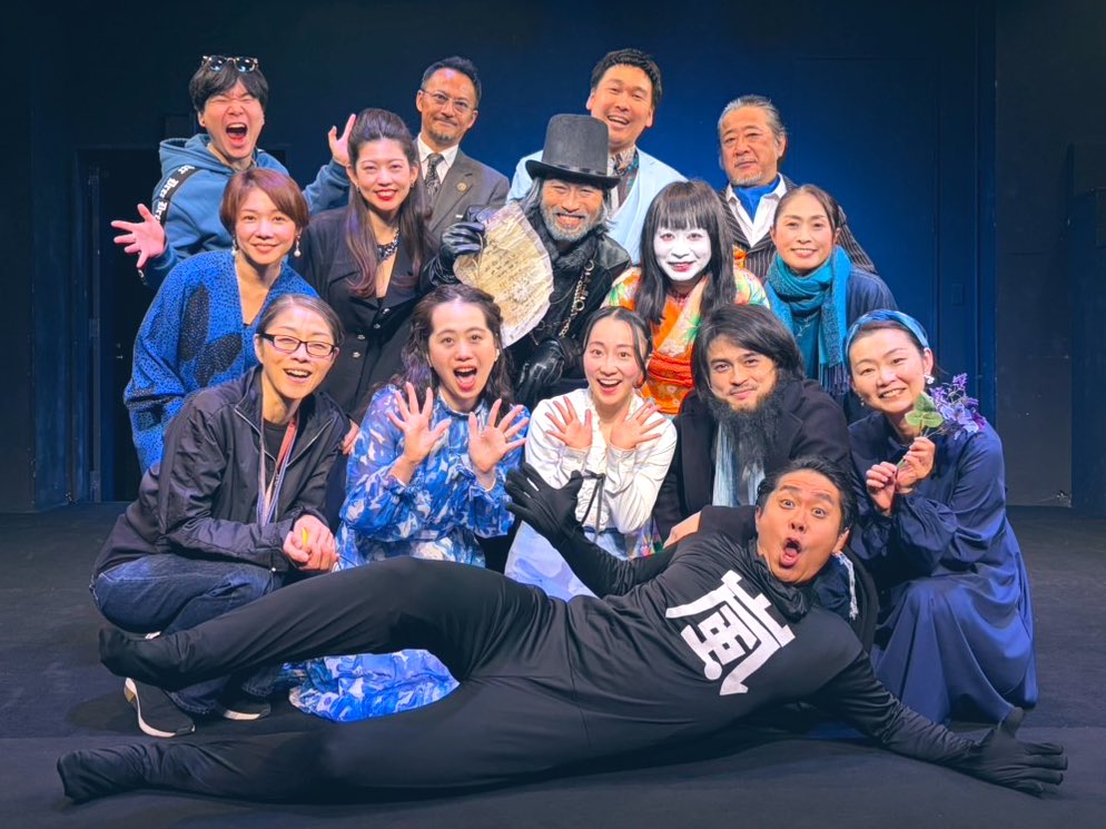 v3v453's tweet photo. 昨年の夏、海での撮影から始まり、無事、昨日 #101分のペリクリーズ 終演いたしました☺️🙇‍♀️💕

ご来場いただきましたお客さま、一緒に大航海の旅を共にできました事、幸せに思います。何にも変え難い財産です。
心より感謝いたします🥹

これからもDialogue!を何卒応援よろしくお願いします😊 https://t.co/N4fSmx2b5b