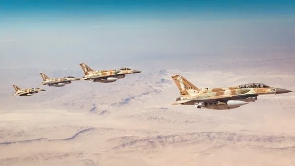 الجيش الإسرائيلي يستعد لحرب محتملة مع إيران قد تستمر شهراً