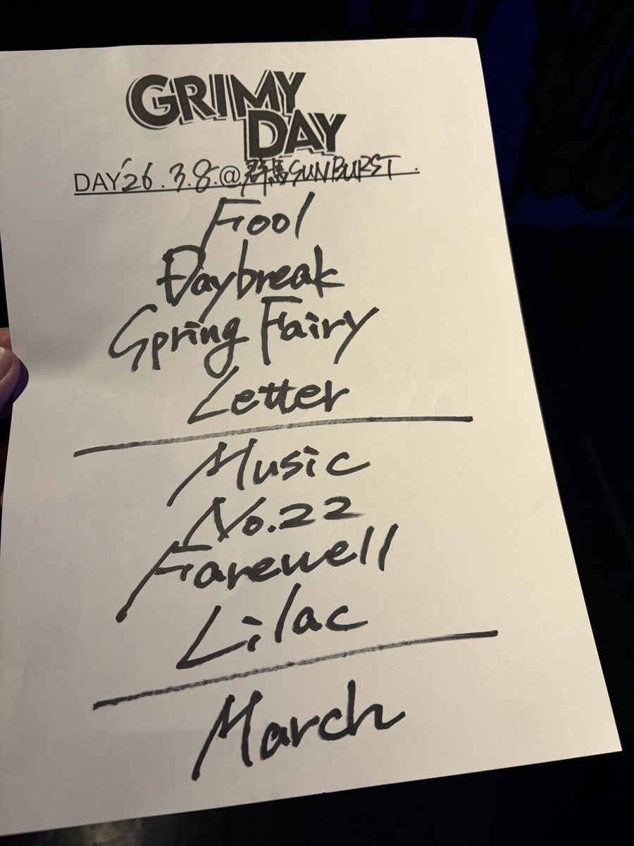 こーせい tweet media