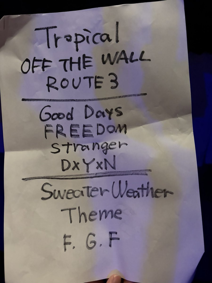 こーせい tweet media