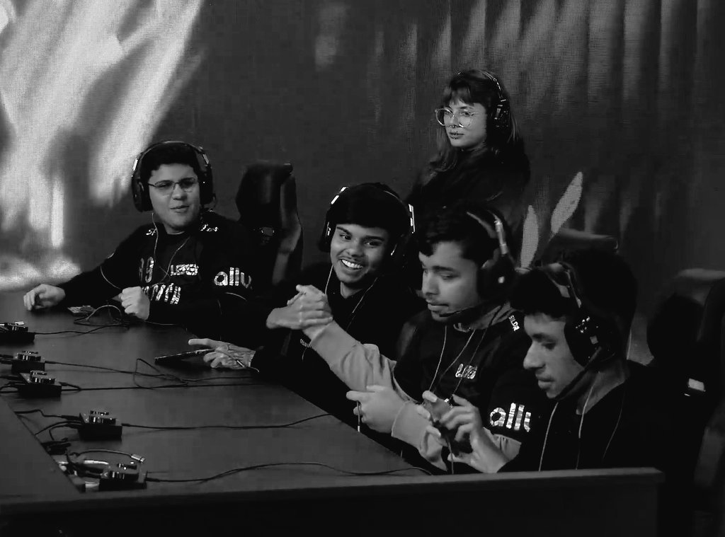 Portal LOS tweet media