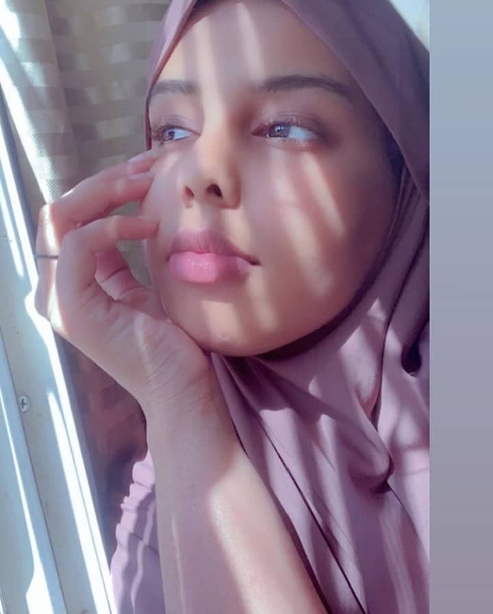 _Fizzah__'s tweet photo. Can I be your wife ❤️ https://t.co/qpVIJAl5wk