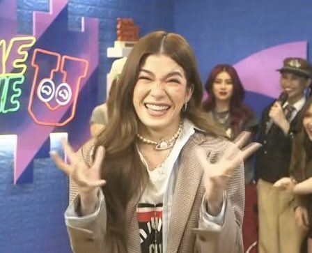 Sobrang cute ni Aiah please pwede ko ba s’ya ibulsa 🤏🏼