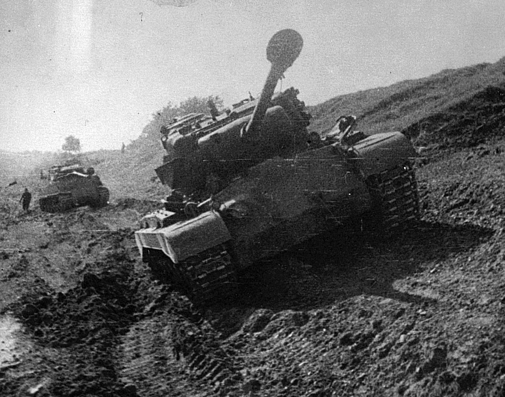 YPasholok's tweet image. Heavy Tank T26E3 trials in Soviet Union, 1945.
dzen.ru/a/aap17a-sUheI…
#pershing
#kubinka
#lendlease
