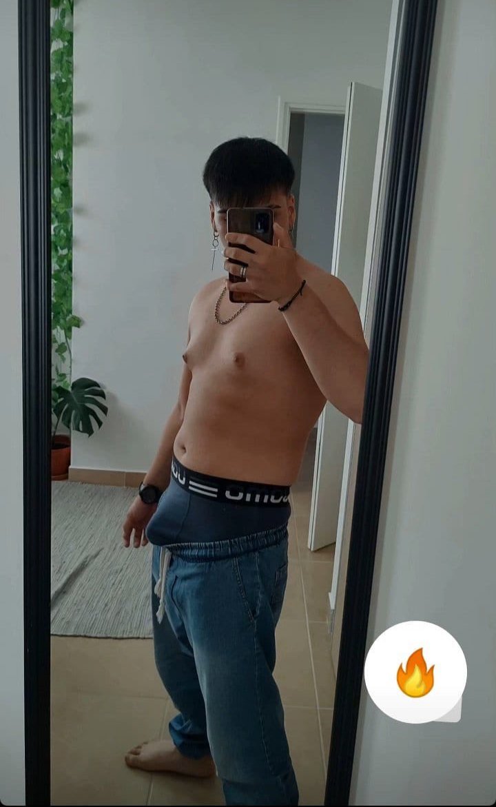 LoyalGhost_'s tweet photo. Face reveal 🥵 https://t.co/X5usdvNzeF