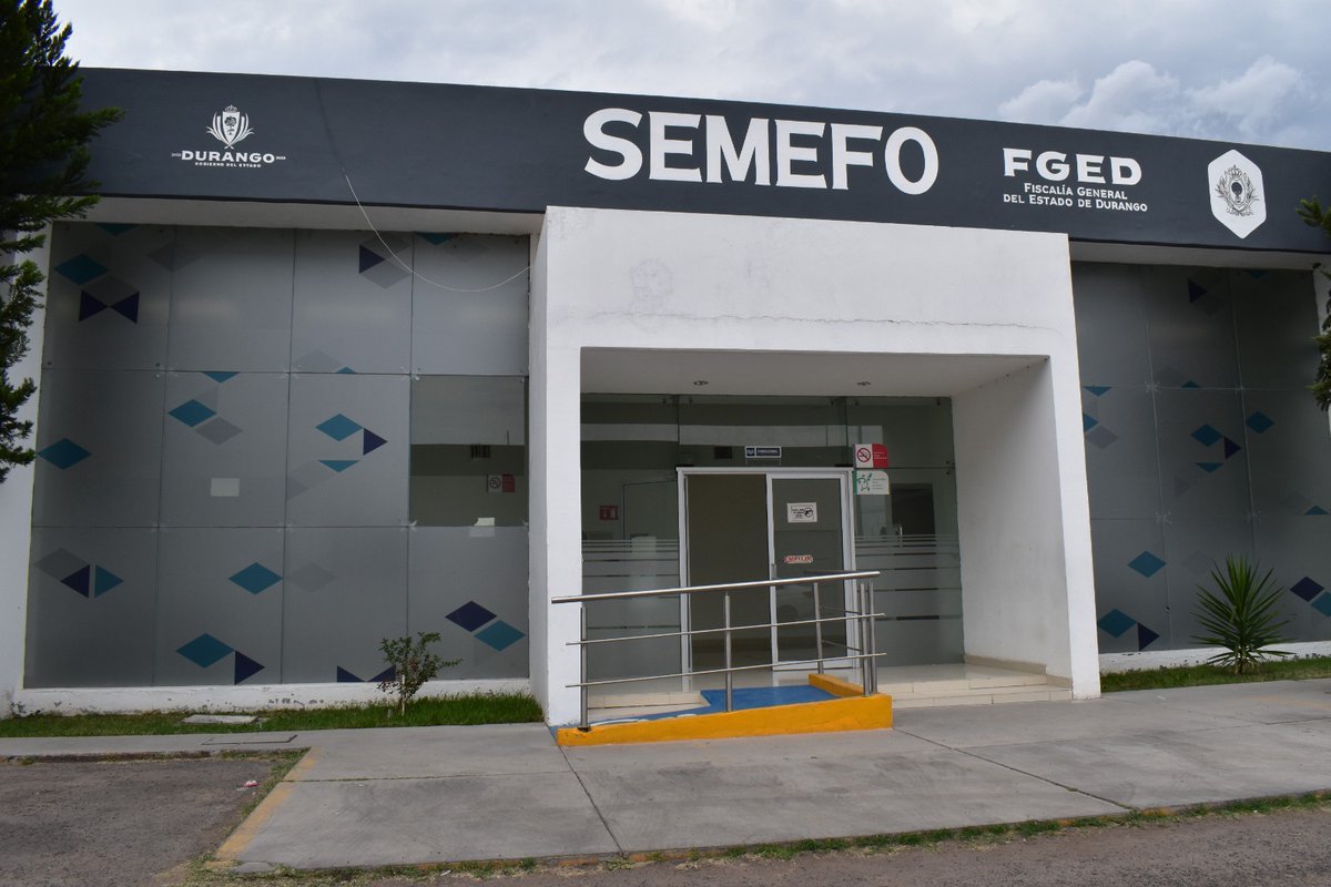 Muere ciclista al ser impactado por un auto en Francisco Villa 
Gerardo Rodríguez Hernández, de 54 años, tuvo un accidente la mañana de este pasado sabado al filo de las 06:30 horas mientras circulaba en  su bicicleta sobre el bulevar Francisco Villa, y en un momento dado, fue