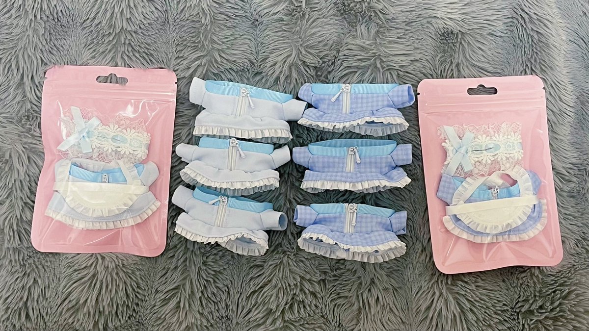 🩵のジャージメイド完成です〜✨
ヘッドドレス、ジャージ本体、エプロン3点セットで1500円での頒布予定です〜❣️
あとは🩷頑張って作ります💪‼️