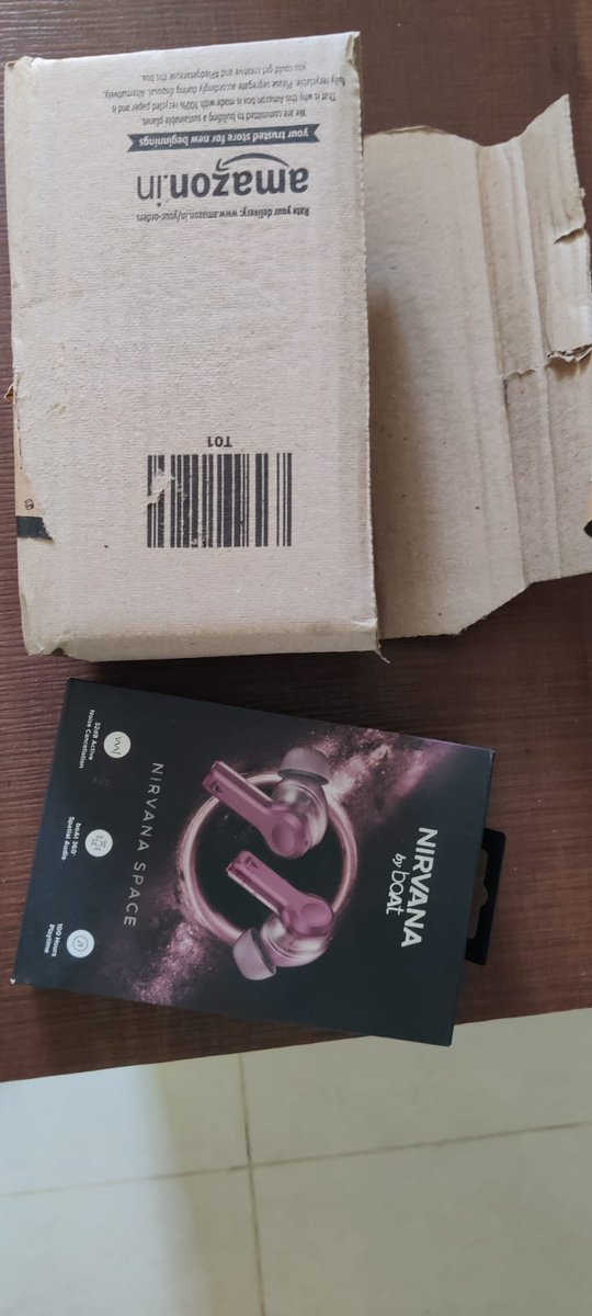 rajasampath's tweet photo. @amazonIN @amazon @AmazonHelp @ajassy @JeffBezos @nch1915 @jagograhakjago @consaff 
@GoI_MeitY

I am making this public because every direct attempt to resolve my issue has failed.

Order 406-2033262-7405919 (OnePlus 15R worth ~₹52,000) was delivered with a completely different product (Boat earbuds) inside the sealed package.

I immediately reported the issue and shared full evidence:
• Product photos
• Packaging images
• Shipping label
• Invoice

Amazon closed the case claiming the correct product was packed and delivered, yet no investigation report, IMEI mapping, dispatch weight logs, or audit findings have been shared.

A ₹52,000 discrepancy cannot be closed with template responses.

I have now initiated Consumer Commission filing and chargeback proceedings.

I hope Amazon leadership reviews this case before legal proceedings progress further.