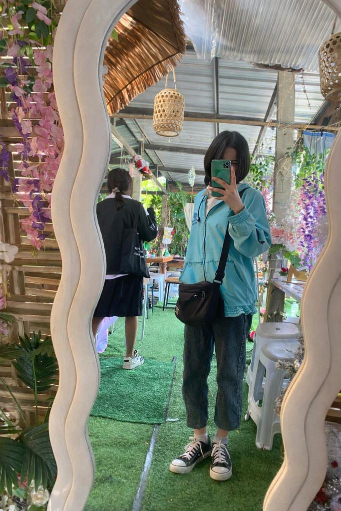 bew_3411's tweet photo. เหลืออีกปีจะไม่เจอชุด นศ. แล้วน้าาา https://t.co/03kLM5rXXs