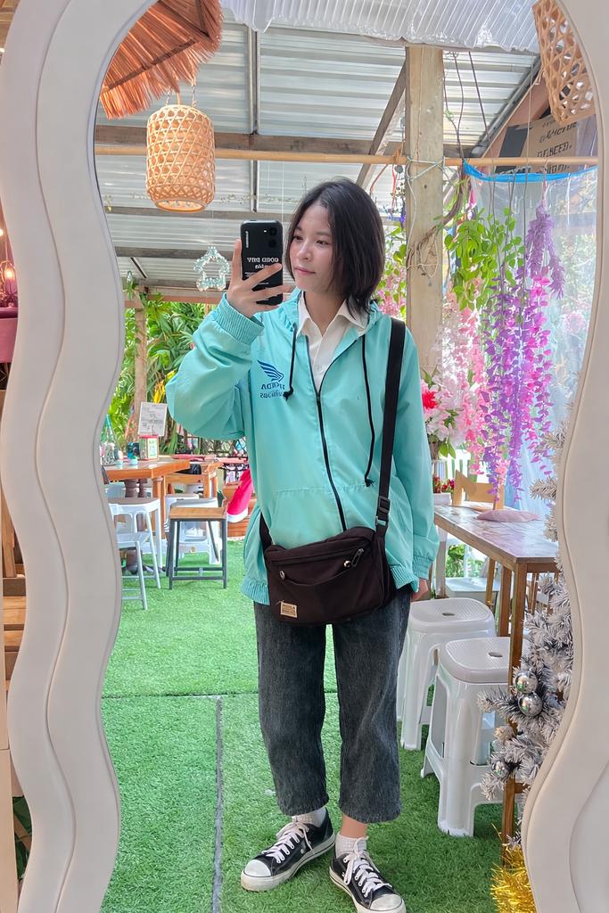 bew_3411's tweet photo. เหลืออีกปีจะไม่เจอชุด นศ. แล้วน้าาา https://t.co/03kLM5rXXs
