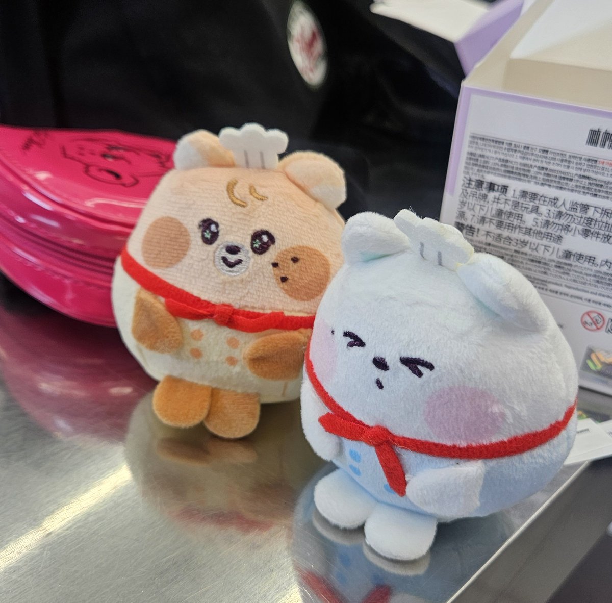 서로 원하는거 뽑고 교환하기👉👈
평생 같이다녀어💕💕