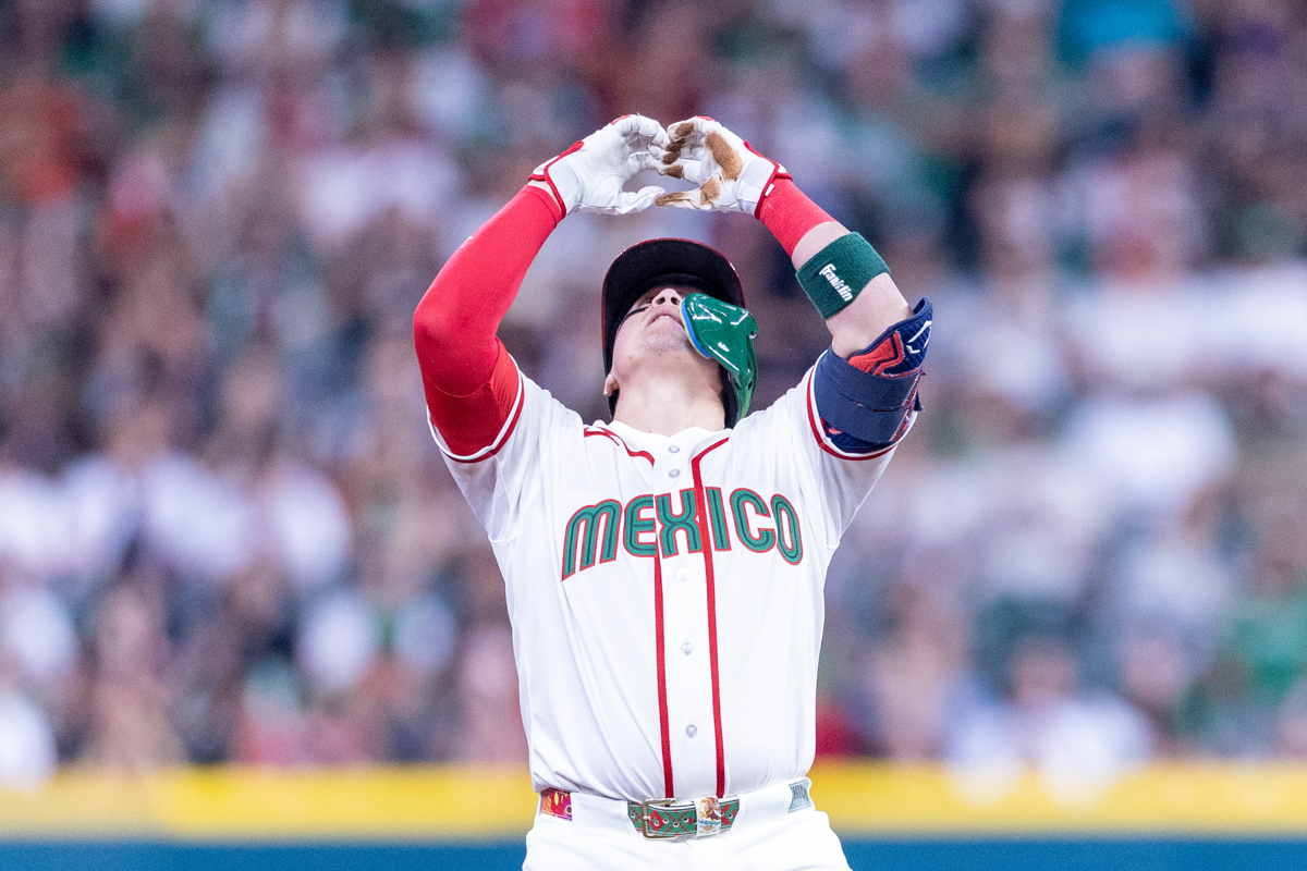 lopezdoriga's tweet photo. ¡Qué juego de México!

La selección mexicana desplegó este domingo un ataque de 16 imparables que demolieron por 16-0 a la de Brasil en un juego de solo 6 entradas en la tercera jornada del Grupo B del Clásico Mundial de Béisbol.

Más en https://t.co/BjdELZkpfR https://t.co/BvZHwAe5AE