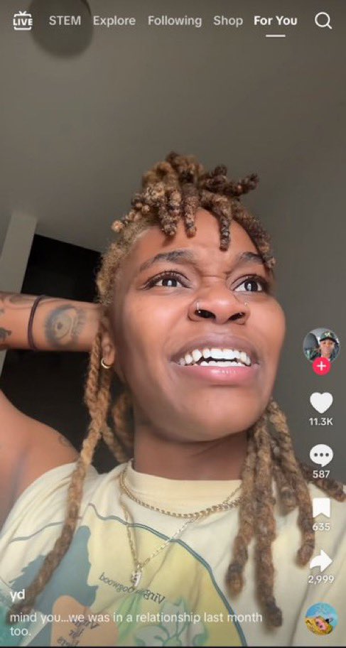 sipthisteaaaaa's tweet image. Choyce Brown , her ex and Janae Sims in a MESSY lesbian triangle was NOT on my bingo card this year