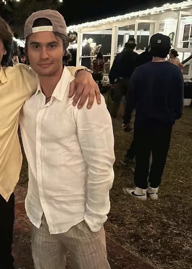 ⋆˚✿˖° tweet media