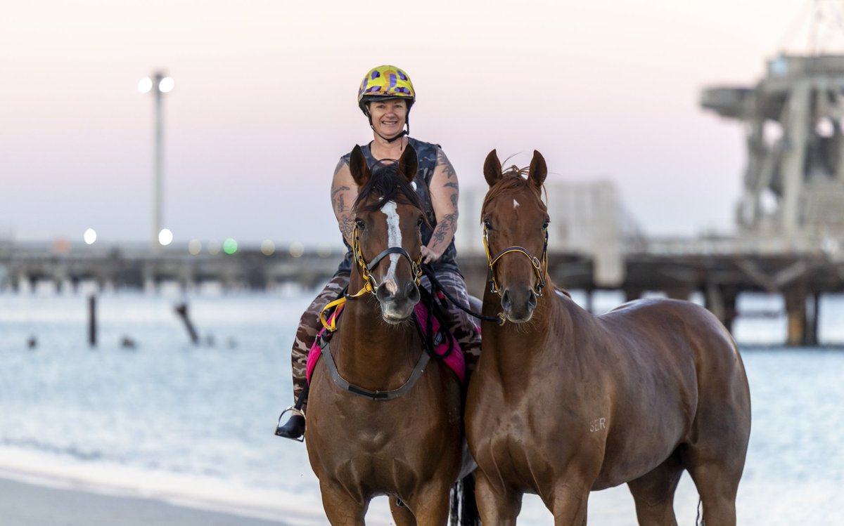 Eeyore Lodge Racing tweet media