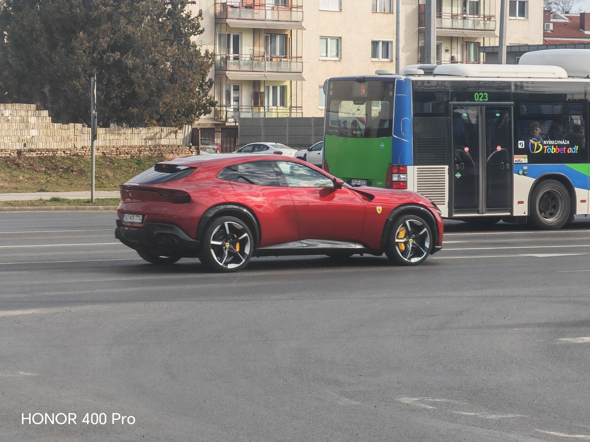 SirDannyL's tweet photo. #Ferrari #Purosangue #Nyiregyhaza https://t.co/oWmYWgb6H5